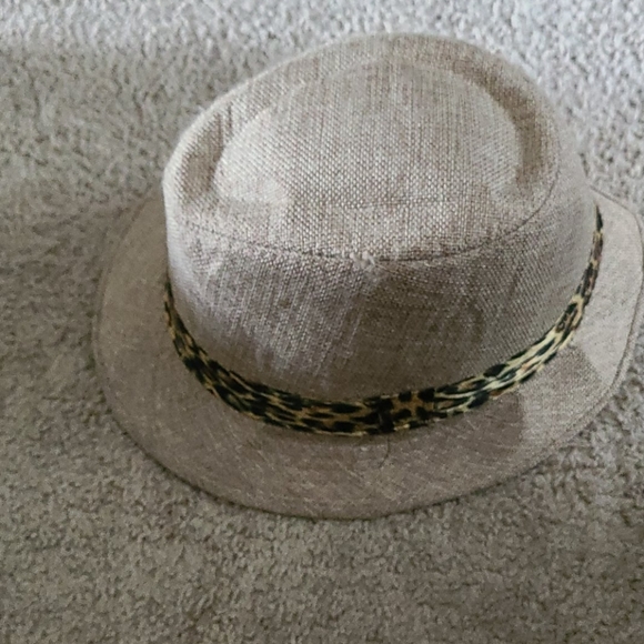 Hat - Picture 1 of 3